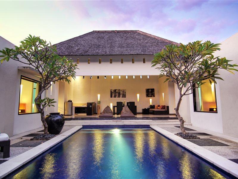 The Seminyak Suite - Private Villa Kuta Lombok Buitenkant foto