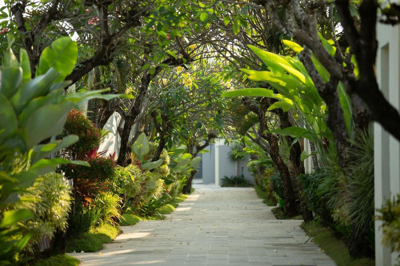The Seminyak Suite - Private Villa Kuta Lombok Buitenkant foto